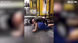 Uno strano allenamento in palestra