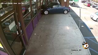 Video shows Samaritan jumps into action after South Bay donut shop crash