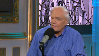 Mickey Robinson Shares His Incredible Life Story With a Horrific Plane Crash & A Visit to Heaven