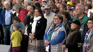 Sarasota community holds solidarity rally after anti-Semitic attacks in other states