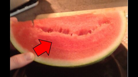 Ako lubenica izgleda ovako, nikako je nemojte jesti!