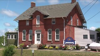 Fairport Harbor Creamery helping the Fairport Harbor Lighthouse Museum one scoop at a time