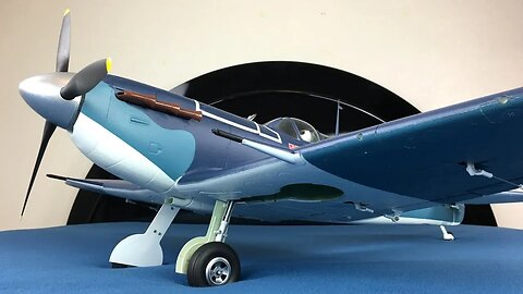 Unboxing & Overview - Durafly Supermarine Seafire MkIIB 1100mm WWII RC Warbird From HobbyKing