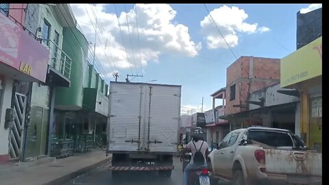 🚗 Explorando as Movimentadas Ruas do Centro Comercial de Parauapebas, Pará! 🌆