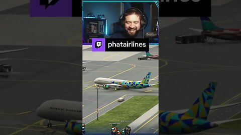 YOU'RE NOT SUPPOSED TO GO ON THE GRASS | phatairlines on #Twitch