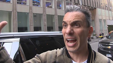 Sebastian Maniscalco Details His Worst Bombing Experience