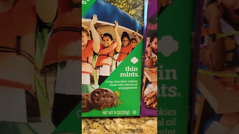 Girl Scout Cookies 🍪 😍 #girlscouts #cookies #chocolate #caramel #shorts