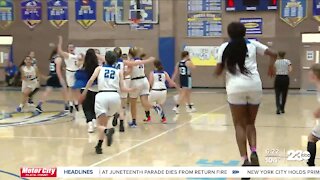 23ABC Sports: Bakersfield Christian cuts down the nets
