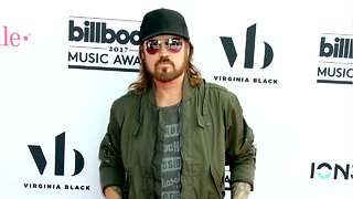 Billy Ray Cyrus Adds Country Cred To Lil Nas X's Disputed Rap Song