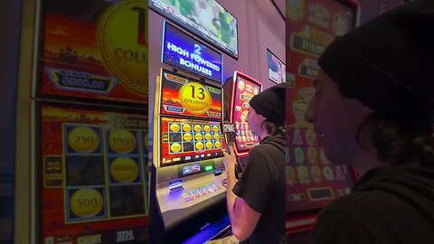 Amazing High Limit Slot Machine Bonus!! (at The Palms Casino Las Vegas)