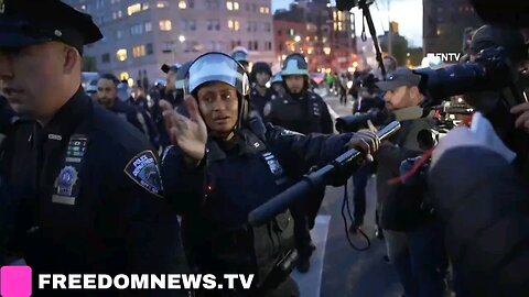 Pro Hamas supporters surround Chuck Schumer's home. Several have been arrested. Irony.