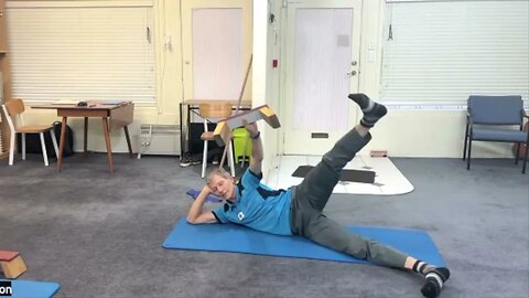Teaching moment: Pilates exercises for Gluteus Medius: side kicks & side planks