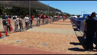 SOUTH AFRICA - Cape Town - Discovery World Cup Triathlon (Video) (V2L)