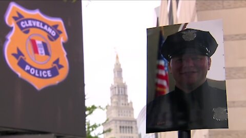 'A Policeman's Policeman': Cleveland pays solemn respects to beloved, decorated detective