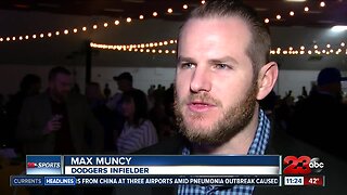 Max Muncy links up with CSUB baseball team for annual Hot Stove Dinner