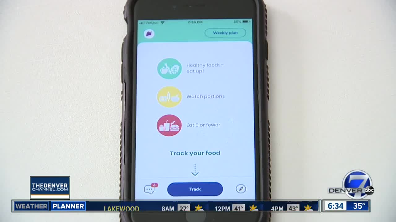 Experts, parents debate weight loss app targeted to kids as young as 8