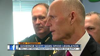 Gov. Scott signs law limiting painkiller prescriptions