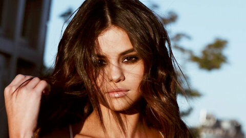 Selena Gomez REVEALS She’s Going DARK For Her Next Album!