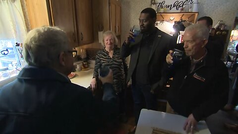 EPA Chief, Ohio Gov. DeWine Sip Tap Water From East Palestine Resident's Home