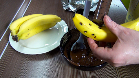 How to make chocolate bananas