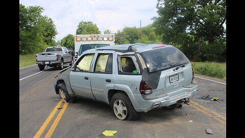 PASSING IN A NO PASSING ZONE, SWARTWOUT TEXAS, 07/04/23...