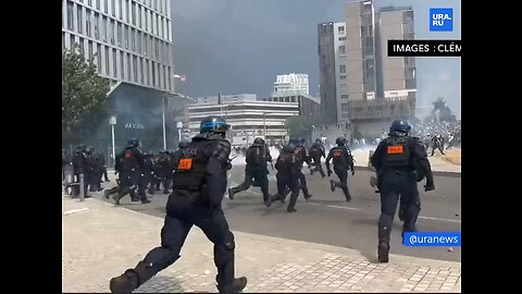 Paris Riots Happening Now - 40,000 Police Deployed!