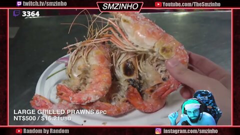 Smzinho reagindo a comidas exôticas