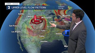 Saturday Night Weathercast