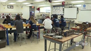 Virtual reality helping Pinellas County automotive students excel