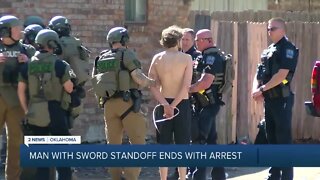 Long standoff in east Tulsa ends with man in custody