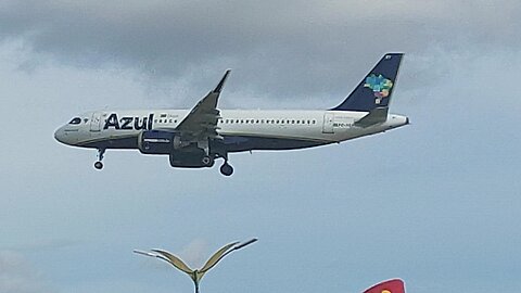 Airbus A320NEO PR-YRT vindo de Boa Vista para Manaus