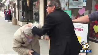 La Mesa businessman attacks reporters