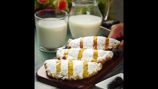 Blackberry and Cheese Empanadas