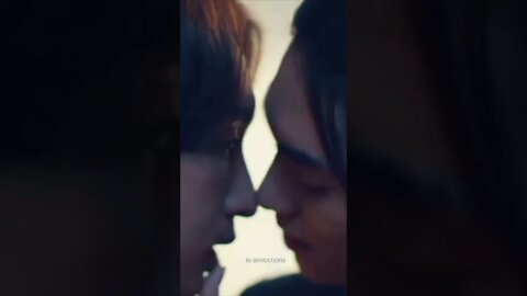their kiss is in another level 🥵 #loveintheair #bossnoeul #payurain #blseries #shorts #thaibl #bl