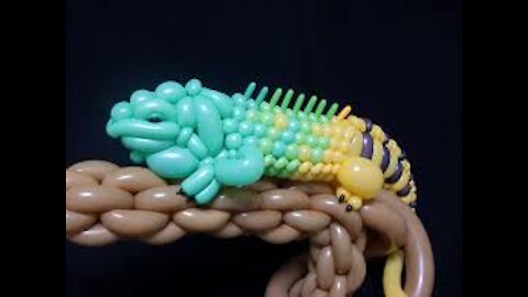 #10 Animals Made Entirely From Balloons #1
