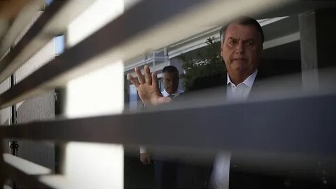 PF faz busca e apreensão em endereço de Bolsonaro | @shortscnn