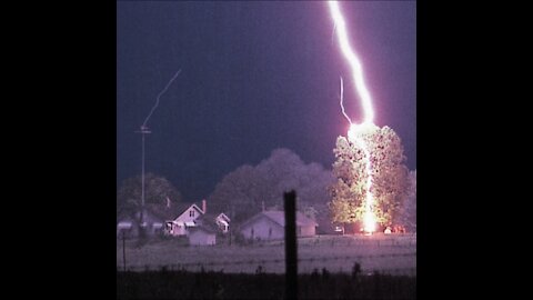 The 10 Biggest Lightning Strikes Ever Seen