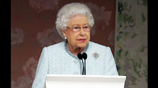 Former royal servant reveals what food Queen Elizabeth hates