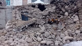 5.7 magnitude earthquake kills at least 9 people in Turkey