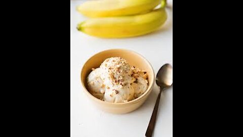 3 ingredients Banana Ice cream recipe without Ice cream maker II Homemade Ice cream recipe in Bangla