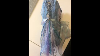 Making a Winter Tassel (from Lovely Lavender Wishes)