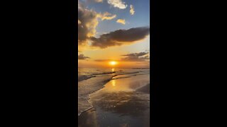Livestream Clip From Downtown Fort Myers Beach Walk Part 7