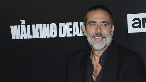 'The Walking Dead' Star Calls Negan A "Hero"