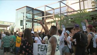 Fans to return at Fiserv Forum in full capacity for Game 3 as Bucks take on Nets