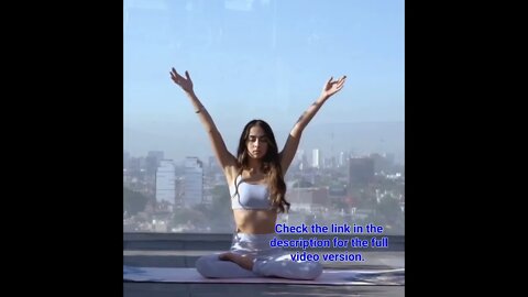 Yoga Woman | Balancing and Meditating #yoga #health #music #meditation #shorts #short 30 Seconds #6