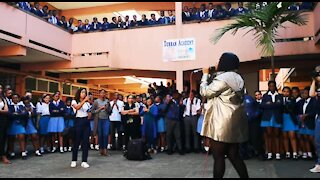 SOUTH AFRICA -Durban - Shekhinah visit Durban schools (Videos) (4C2)