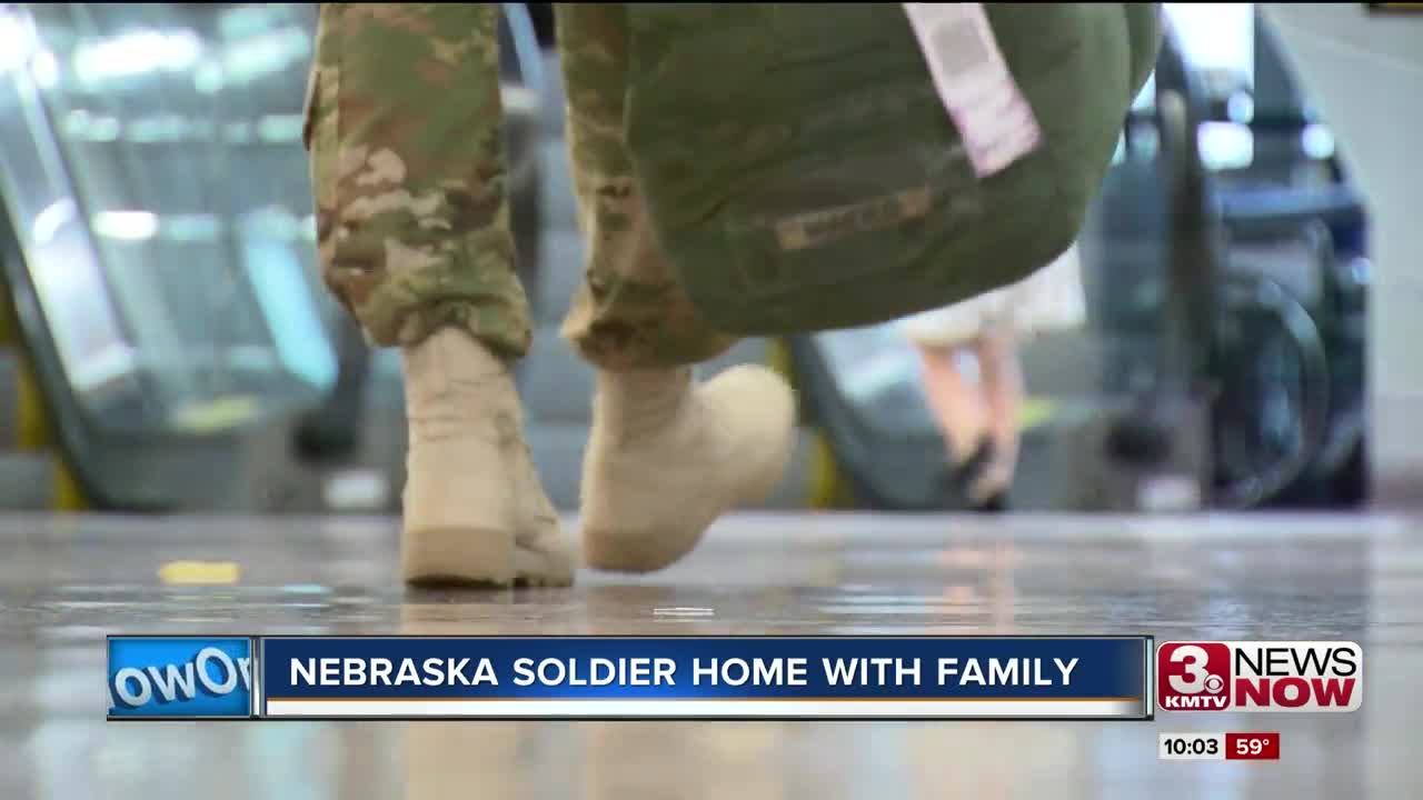 Nebraska soldier me twith emotional homecoming