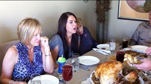 Hilarious "pregnant turkey" Thanksgiving prank