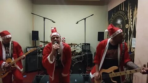 Last Boy Punks - "Babbo Natale è Uno Stronzo" Official Music Video