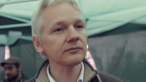 En 2011 Assange declaró sobre los planes de una “guerra permanente” en Afganistán